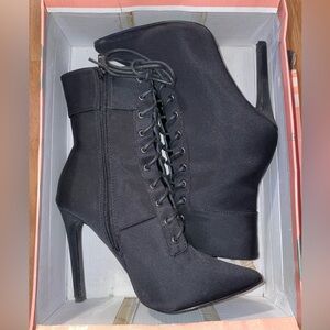 Elegant Black Lace-Up Ankle Boots